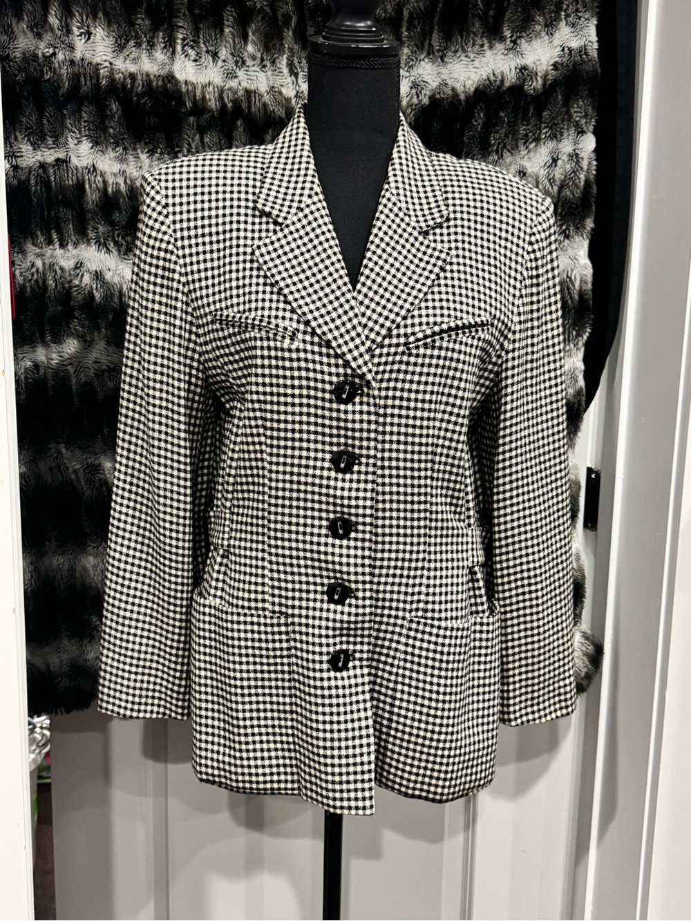 Black & White Houndstooth Women's Blazer Jacket